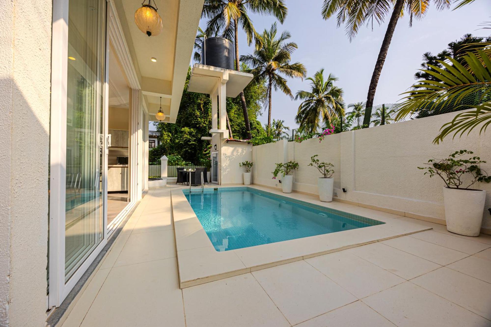Elivaas 4 Bhk Near With Private Pool & Bar - Casa Boa Vida