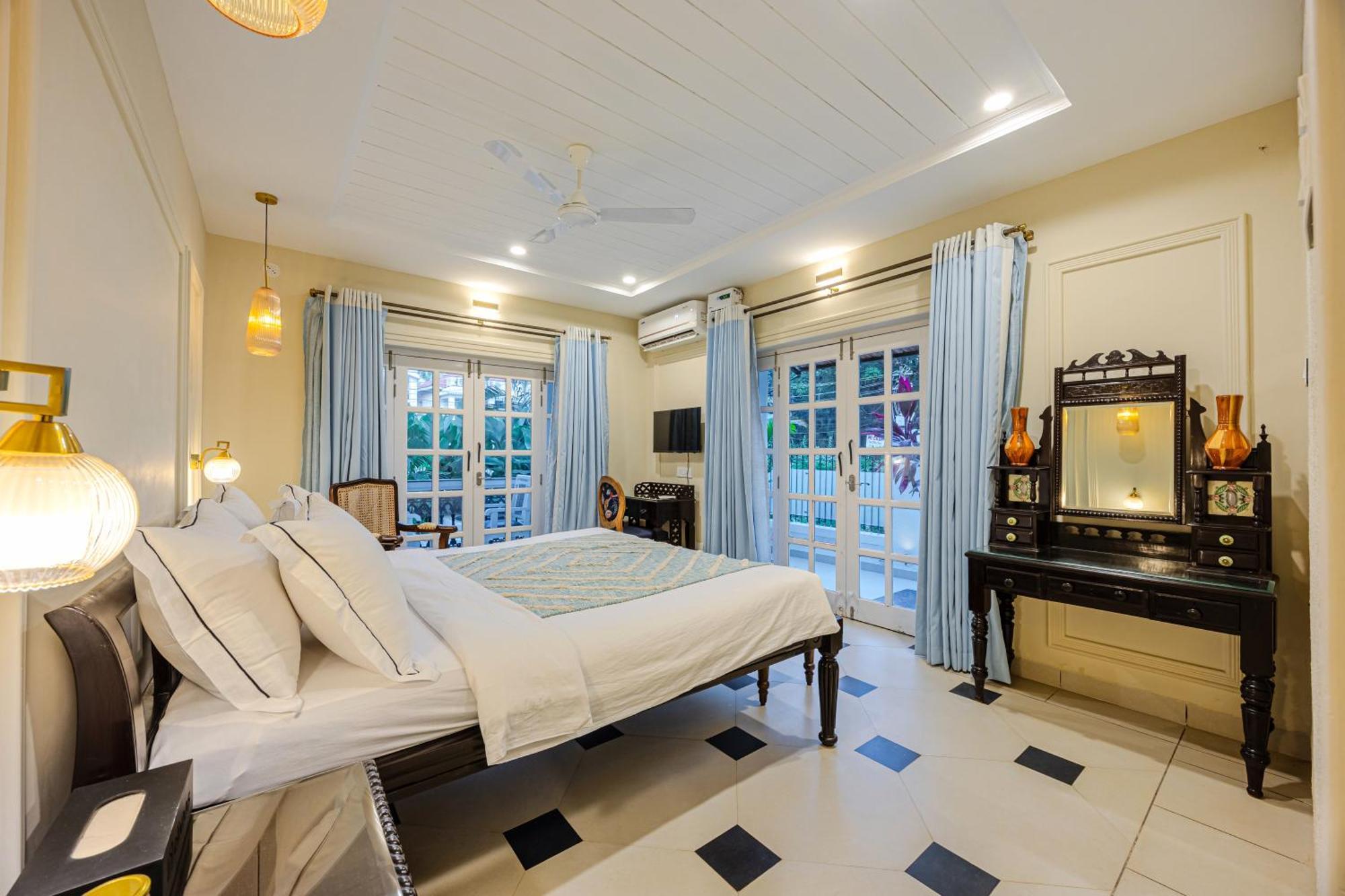 Villa Elivaas 4 Bhk Near With Private Pool & Bar - Casa Boa Vida *