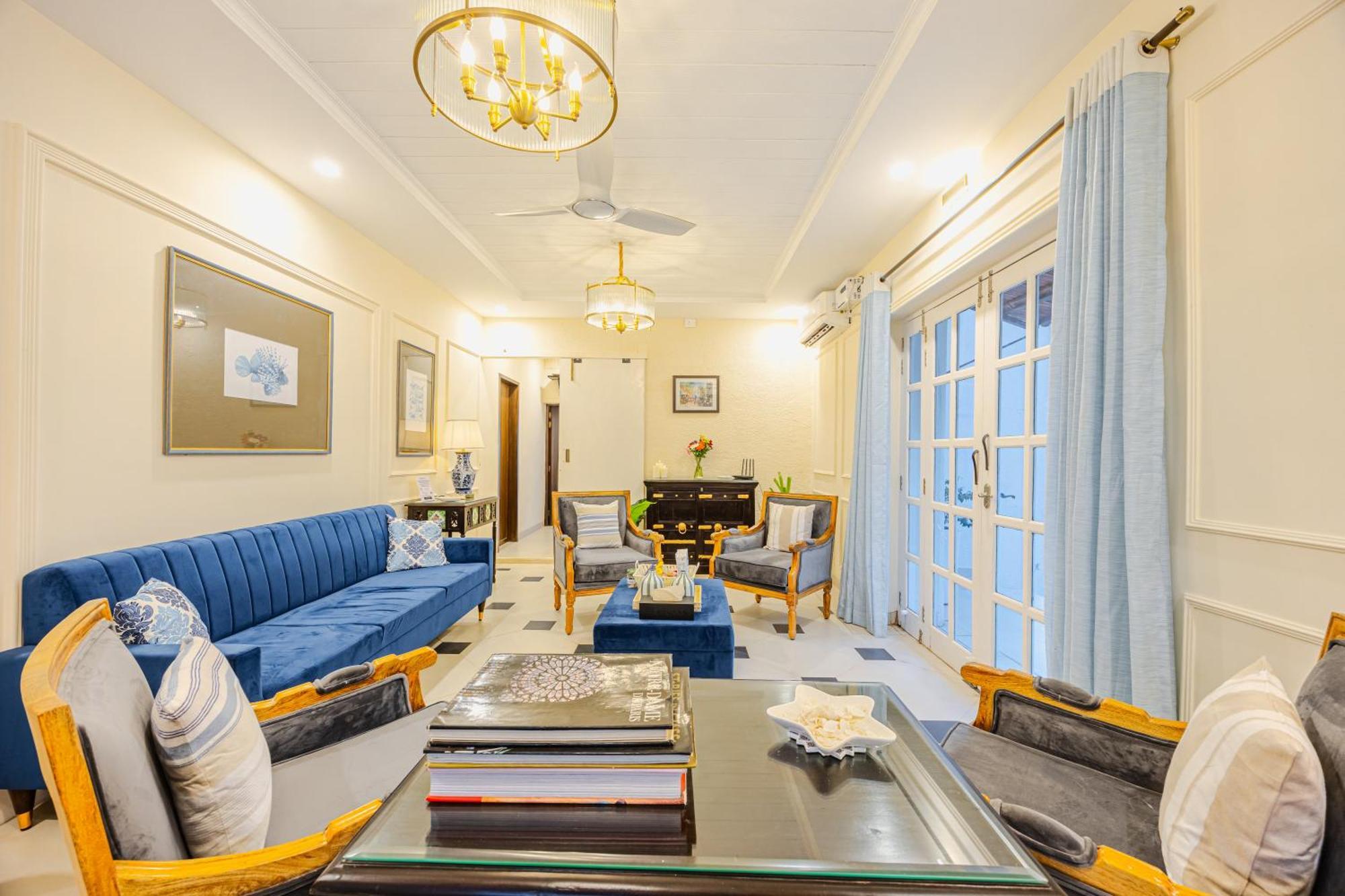 Elivaas 4 Bhk Near With Private Pool & Bar - Casa Boa Vida * Candolim