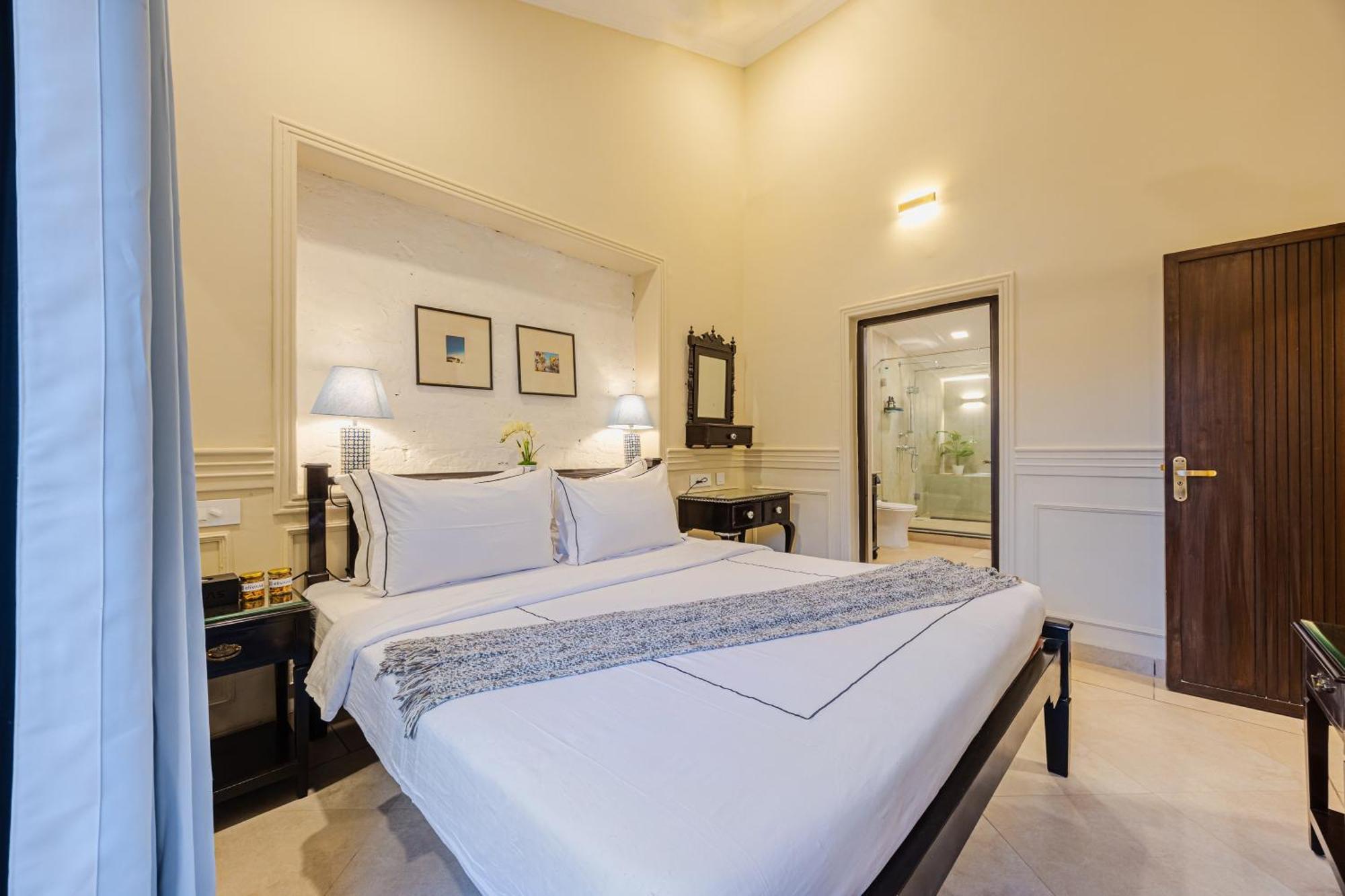 Villa Elivaas 4 Bhk Near With Private Pool & Bar - Casa Boa Vida